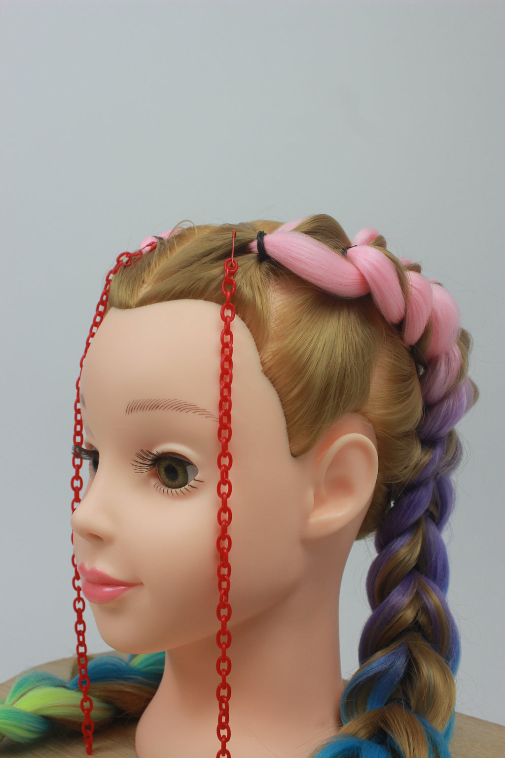 Red Face Framing Chain