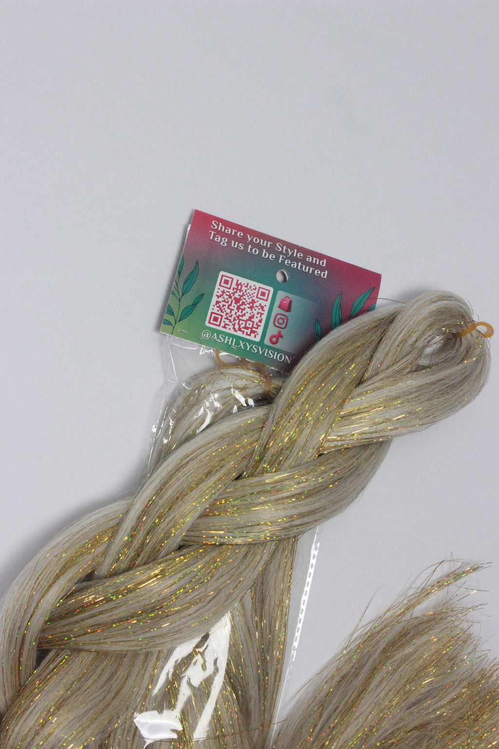 Hera - White Braiding Hair with Gold Tinsel